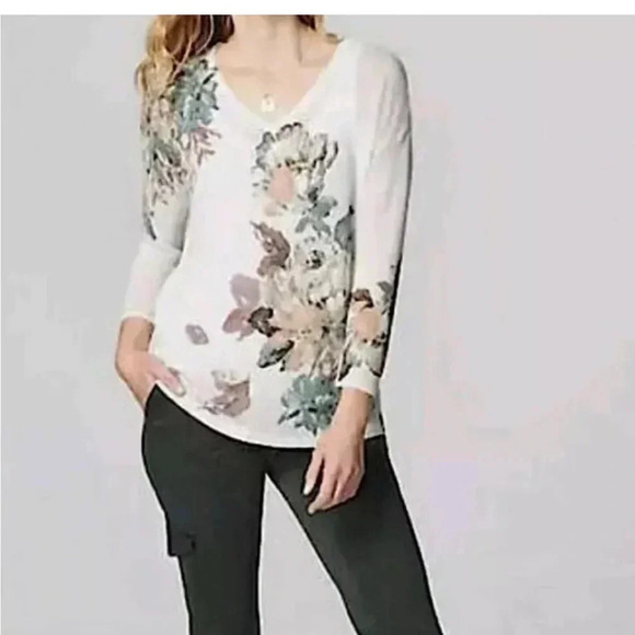 J.Jill White Sweater with Floral Pattern on Front and Back Size SP - Picture 3 of 10